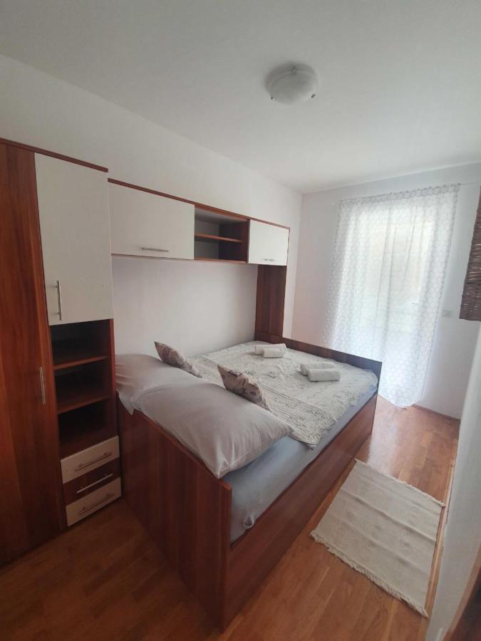 Apartment Kos Đảo Pag Ngoại thất bức ảnh